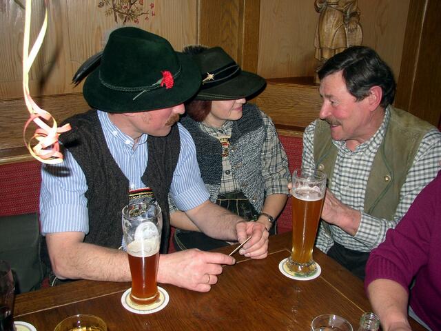 Dazwischen Gespräche