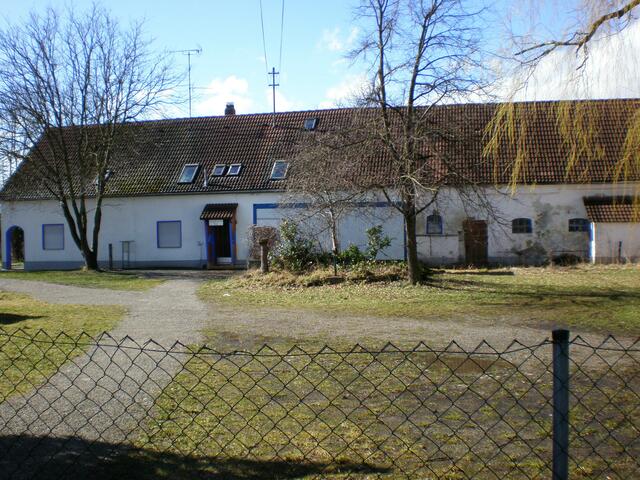 Dieses Gebäude wurde der Tafel von der Stadt zur Verfügung gestellt