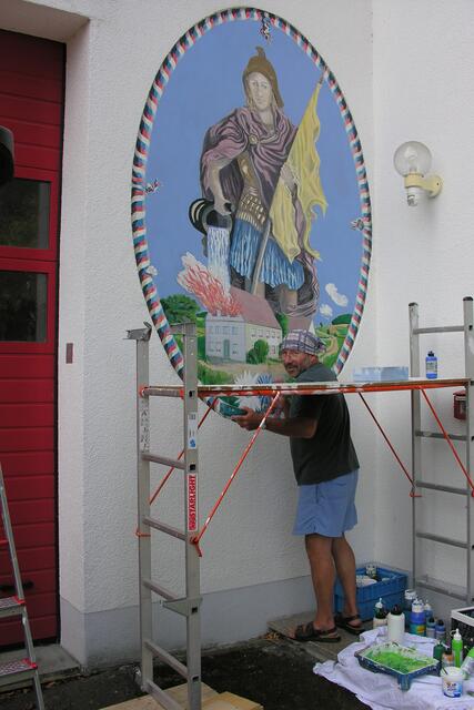 Heiliger Florian, verschon` mein Haus, zünd` and`re an