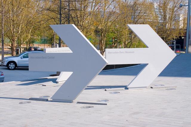 Rundgang durchs Mercedes Benz Museum