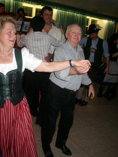 Auf dem Hürbener Kathreintanz
