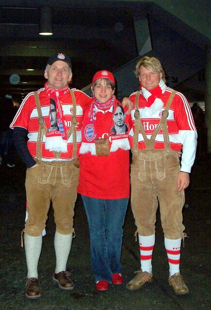 eine  "bayerische"  FCB-Familie