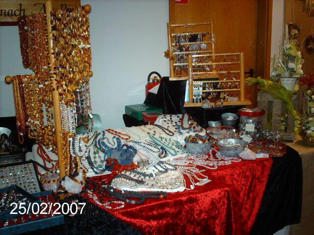 >>Schmuck nach Maß