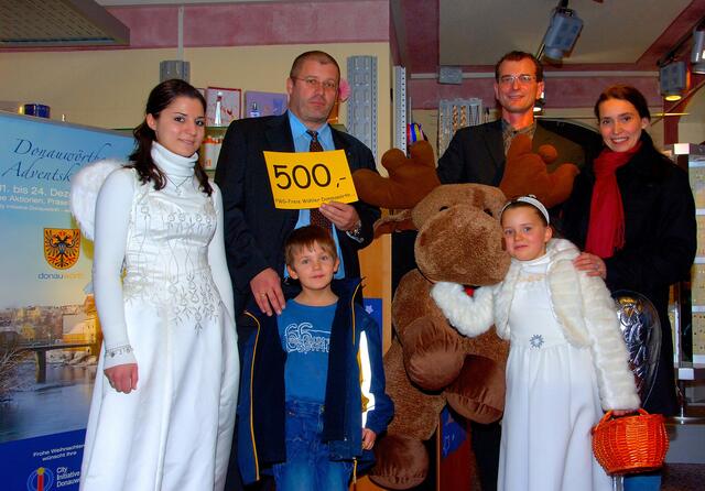 Kuschel-Elch-Auktion