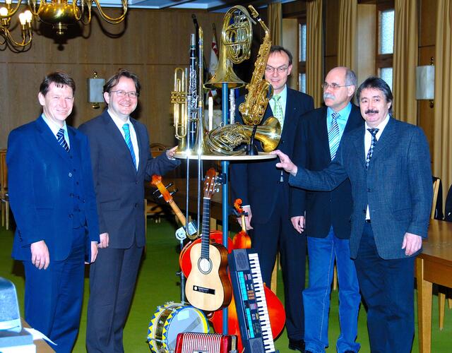 "JeKi" - am Instrumentenkarussell