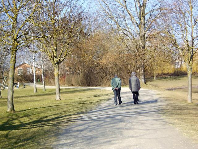 ... wenig Spaziergänger und Wanderer