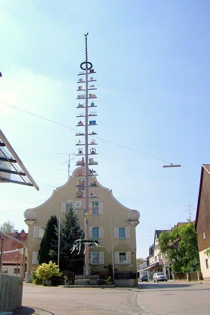 in Gablingen steht er schon ! !