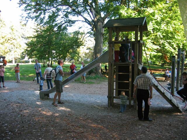 auch der dazugehörige Spielplatz war belebt