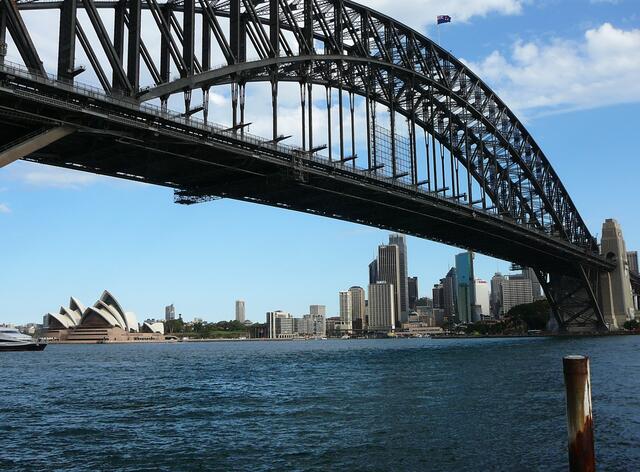 Sydney Harbour Bridge und Oper