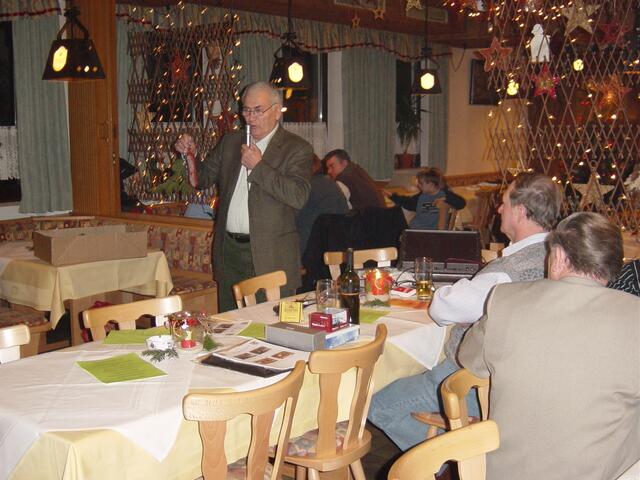 Andreas Stegmeir beim Versteigern