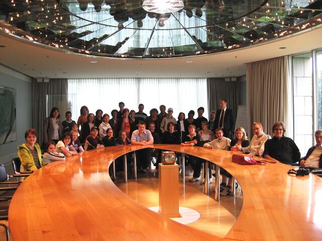 FFH-Schüler in der Staatskanzlei