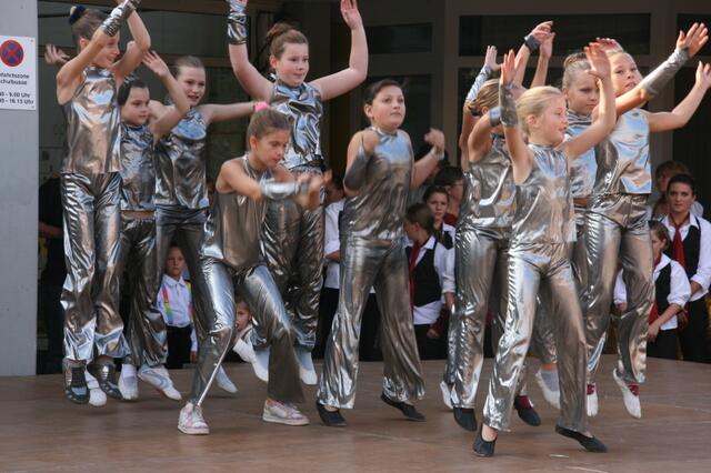TSC dancepoint: Aliens?
