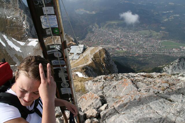 Am Gipfel der Westlichen Karwendelspitze