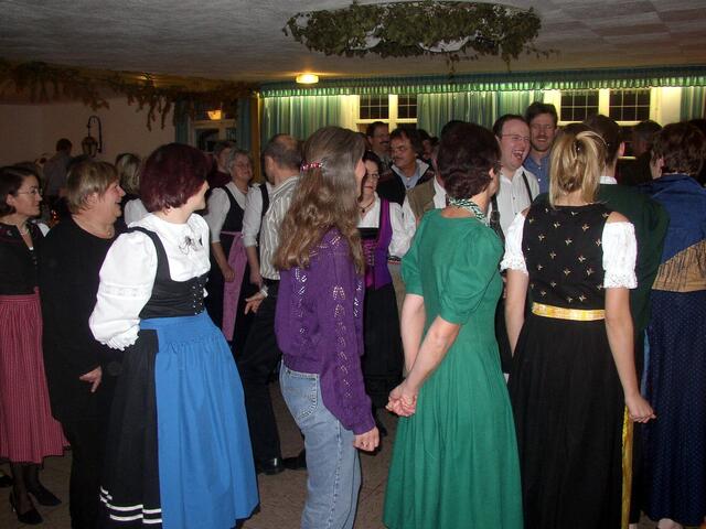 Auf dem Hürbener Kathreintanz