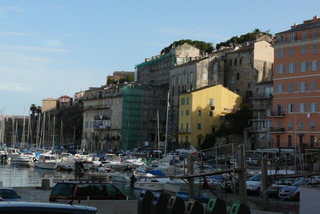 Ein Blick auf die Hauptstadt Bastia