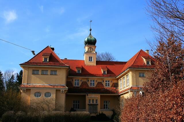 Ehemalige Schule Siebenbrunn
