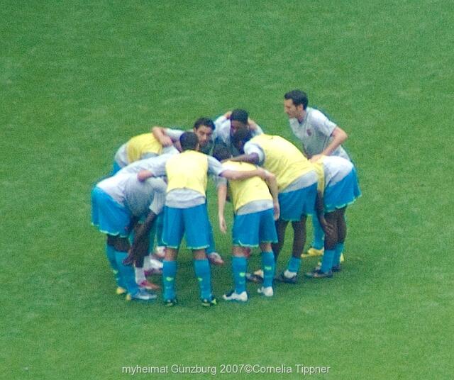 Einstimmen aufs Spiel