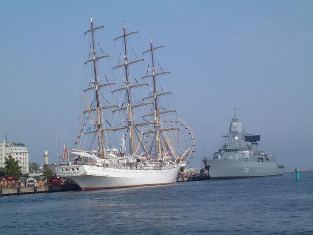 DAR MLODZIEZY pol. Vollschiff 108 m