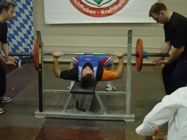 Kraftdreikampf in Neuaubing