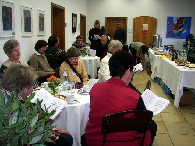 Alten Noten erklangen im offenen Archiv für Volksmusik in Krumbach