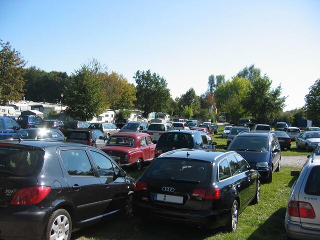 einer der gefüllten Parkplätze