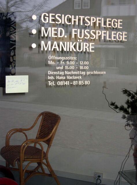 Maniküre und Fußpflege auch in der Bahnhofstraße!