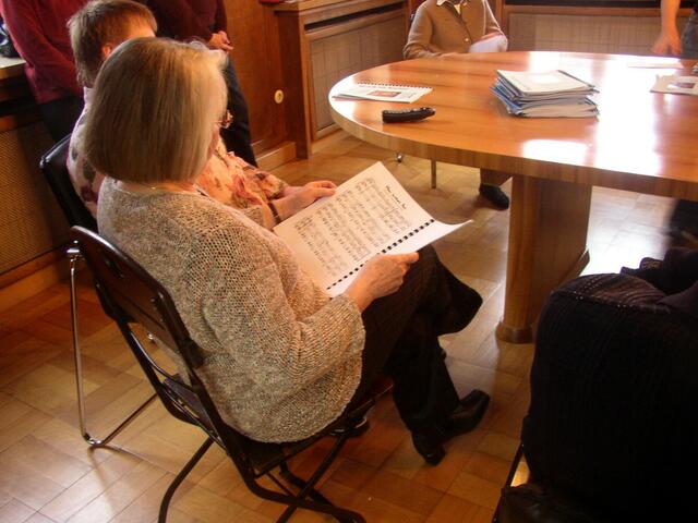 Alten Noten erklangen im offenen Archiv für Volksmusik in Krumbach