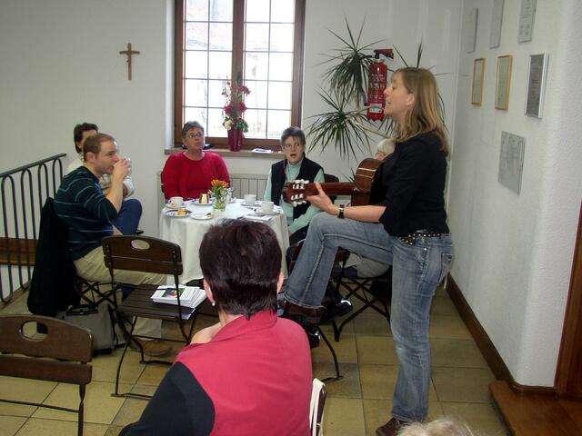 Alten Noten erklangen im offenen Archiv für Volksmusik in Krumbach