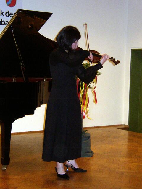 Gi-Bbeaum Kim an der Violine