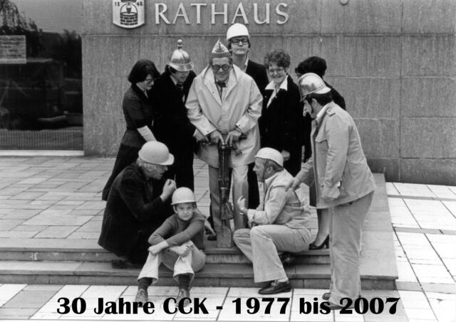 Die erste Pressewerbung ...