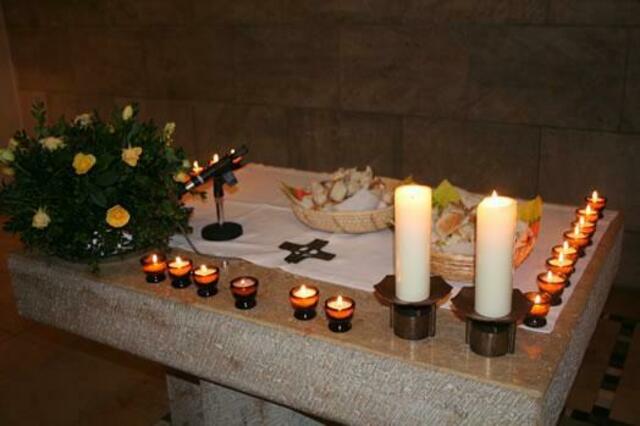 Altar in der Johanneskirche Meitingen