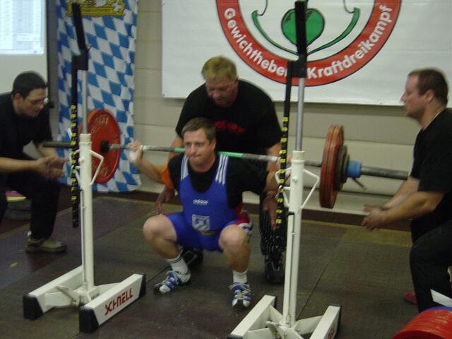 Kraftdreikampf in Neuaubing