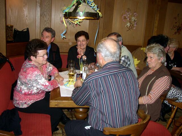 und man hört zu..........