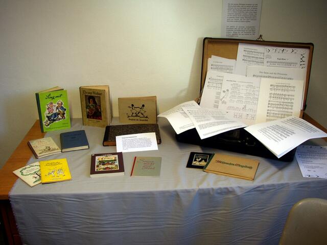 Alten Noten erklangen im offenen Archiv für Volksmusik in Krumbach