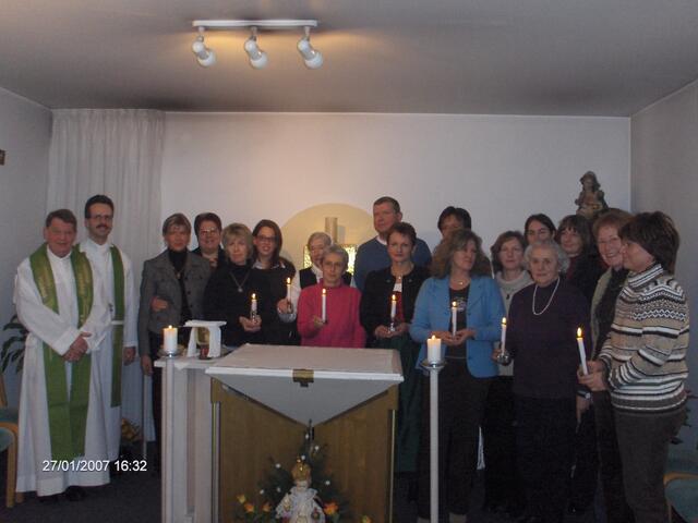 Neue Hospizhelferinnen und -Helfer für das St. Vinzenz-Hospiz