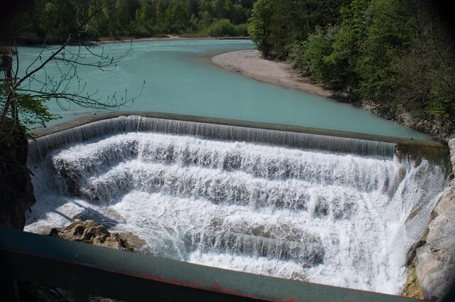 Blick auf den Lechfall bei Füssen von der Maxbrücke aus