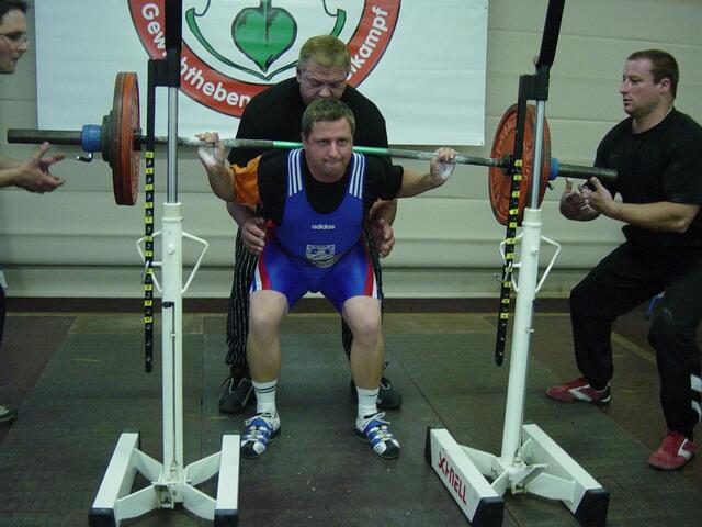 Kraftdreikampf in Neuaubing