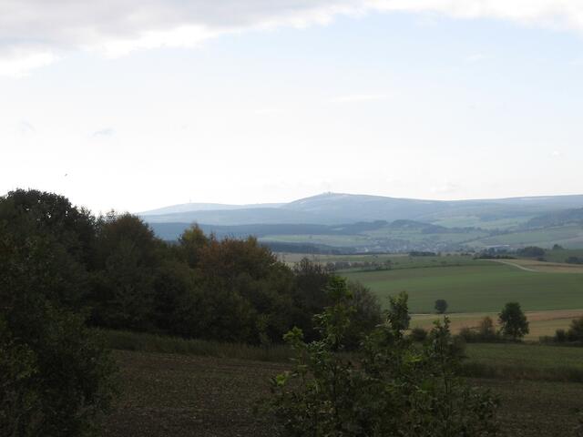 Pöhlberg-Wanderung | Foto: 'Blick zum Fichtelberg'