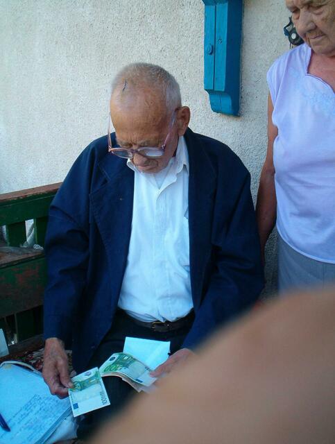 Geldübergabe
