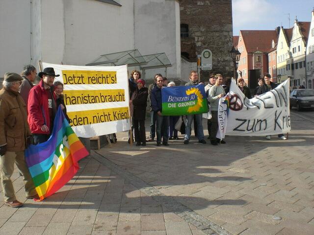 Mahnwache vor dem Liebfrauenmünster