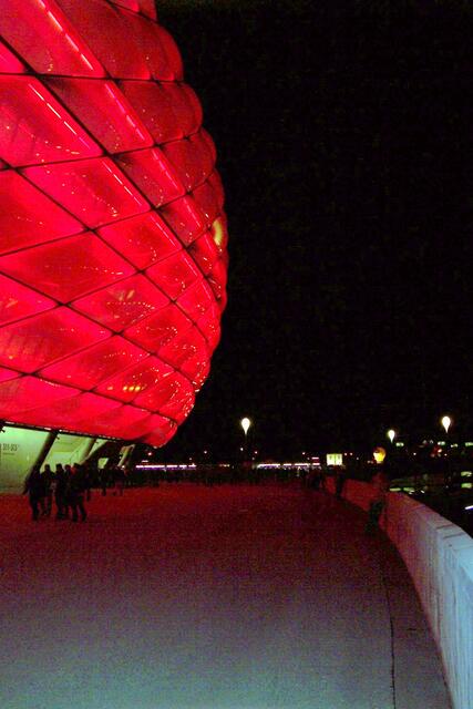 beim Heimspiel in rot