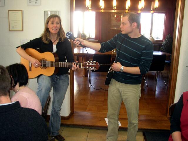 Alten Noten erklangen im offenen Archiv für Volksmusik in Krumbach