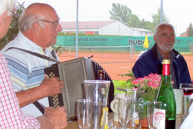 Sepp spielt für Fritz auf !