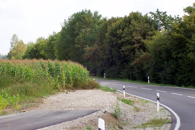 Neuer Radweg schon zu Ende ?
