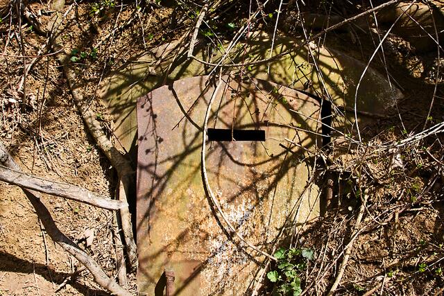 Vermutlich ein alter Bunker
