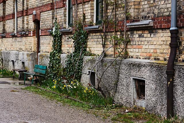 &#8222;Schloss, Palast und zwei Zimmer ohne Bad &#8211; vom Fabrikschloss bis zum Glaspalast auf den Spuren der SWA&#8220;