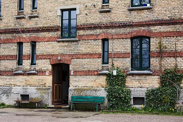 &#8222;Schloss, Palast und zwei Zimmer ohne Bad &#8211; vom Fabrikschloss bis zum Glaspalast auf den Spuren der SWA&#8220;