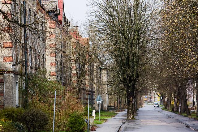 &#8222;Schloss, Palast und zwei Zimmer ohne Bad &#8211; vom Fabrikschloss bis zum Glaspalast auf den Spuren der SWA&#8220;
