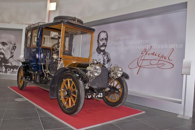 mit ihm reiste Erzherzog Franz Salvator von Österreich-Toskana