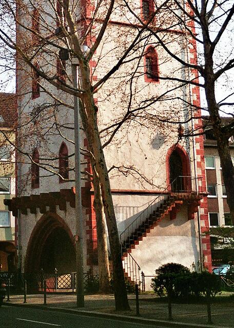 Treppenvorschlag für Augsburger Fünfgratturm ?